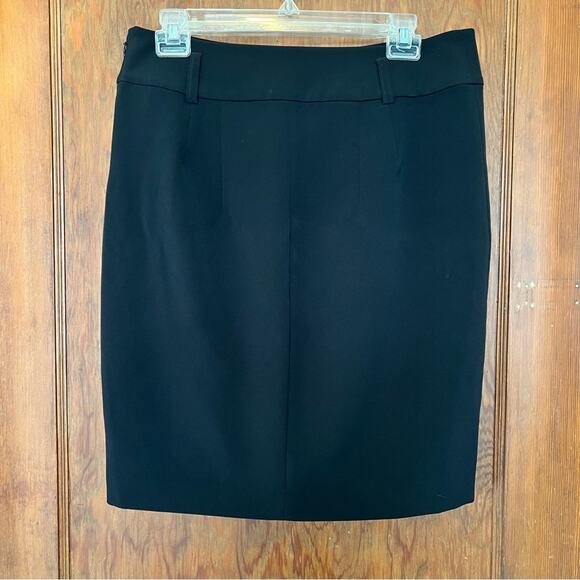 EUC Express Black Skirt Minimalist Pencil Corporate Womens 10 Basic Office Siren - Picture 2 of 6